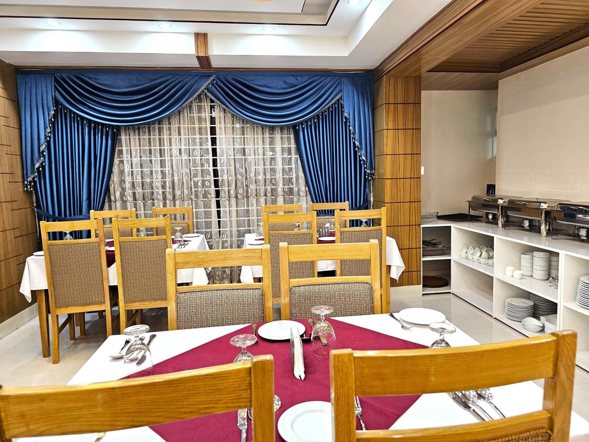 Hotel Safa Residency - Dhaka Buitenkant foto