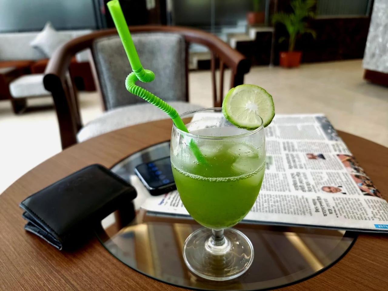 Hotel Safa Residency - Dhaka Buitenkant foto