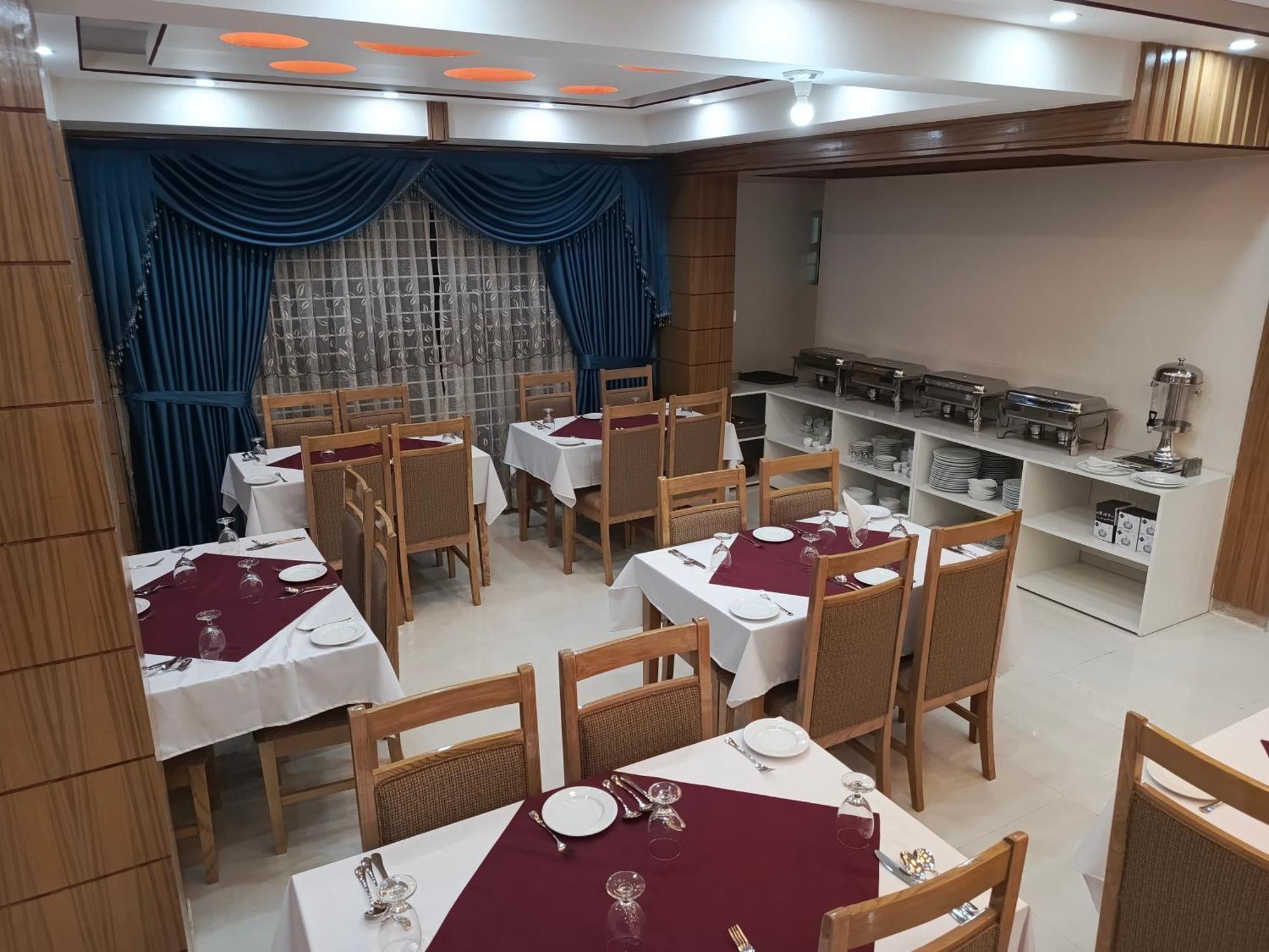 Hotel Safa Residency - Dhaka Buitenkant foto